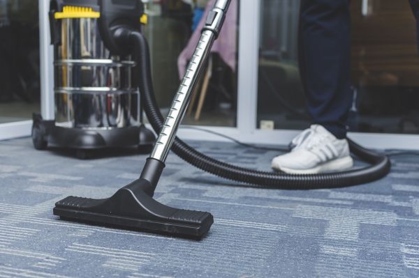 Office Carpet Cleaning in Lincoln